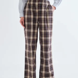 PANTALÓN 100% ALGODÓN CON ESTAMPADO DE CUADROS MARRÓN
